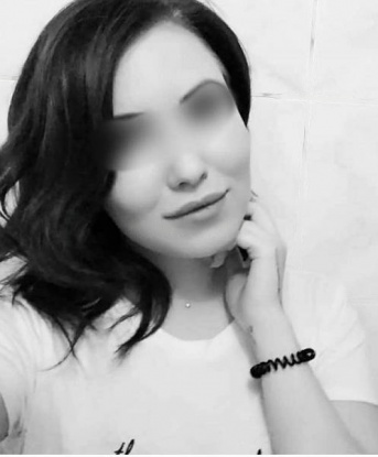 В моем арсенале есть широкий спектр услуг, которые позволят тебе расслабиться и насладиться каждой минутой нашей встречи. Мои мягкие руки и прекрасное тело помогут тебе окунуться в мир блаженства.
Я профессионалка своего дела и гарантирую абсолютную конфиденциальность и безопасность. Некоторые из моих услуг включают классический и эротический массаж, оральный и классический секс, ролевые игры и фантазии.
У меня есть множество положительных отзывов от довольных клиентов, которые приходят ко мне снова и снова. Только для тебя я могу поделиться моими фотографиями, чтобы ты убедился, насколько я привлекательна и сексуальна.
Я живу в Москве и готова принять тебя в своей уютной и роскошной квартире, где ты сможешь отдохнуть и насладиться моим обществом. Жду твоего звонка, чтобы начать нашу волшебную встречу. 💋🌟🔥 Регина